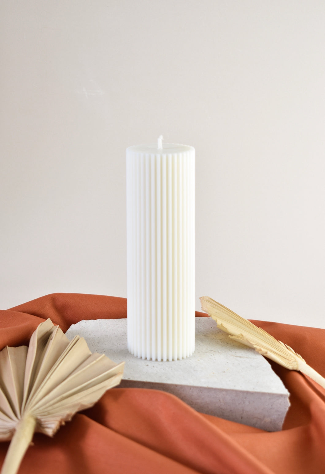Simplicity pillar candle medium
